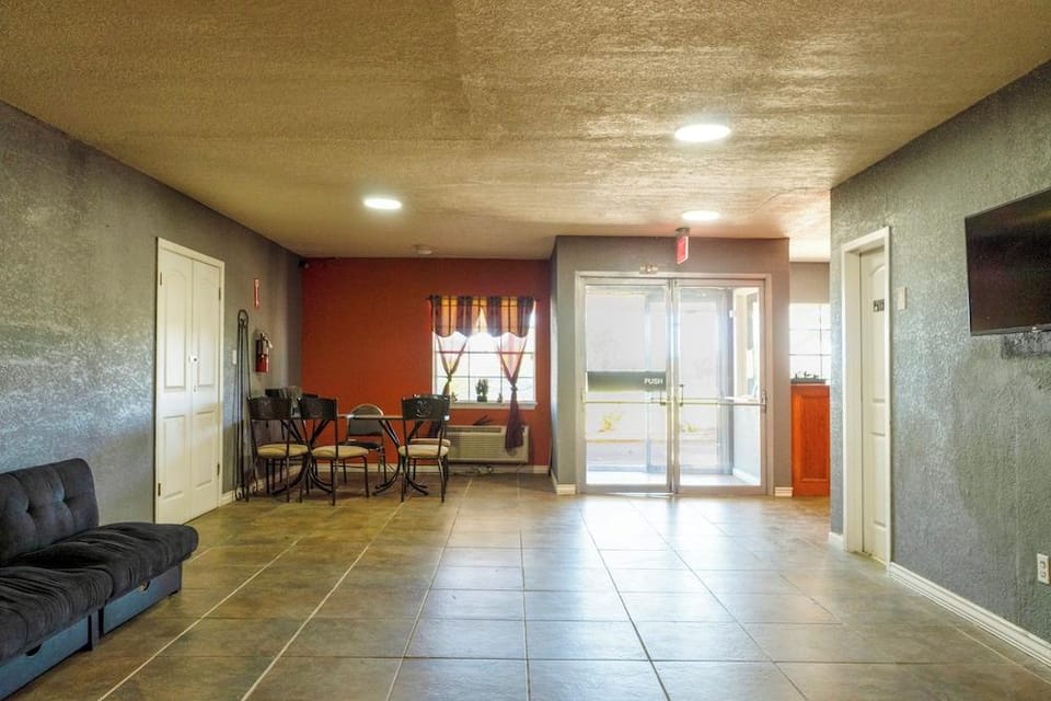 Woodfield Inn Hotel in Texas