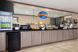Baymont Inn & Suites Monroe Hotel in Jerusalem Township