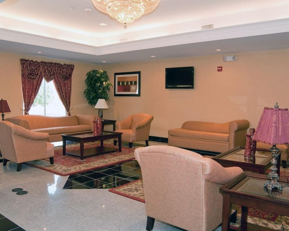 Comfort Suites Hotel in Indianapolis