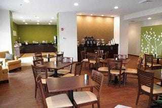 Sleep Inn & Suites Hotel in Ohio