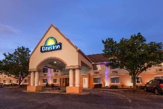 Days Inn Milan/Cedar Point South Hotel in Ohio