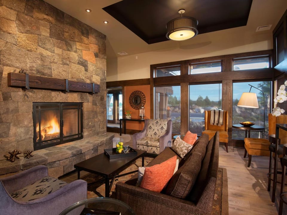 Tetherow Hotel Resort in Bend