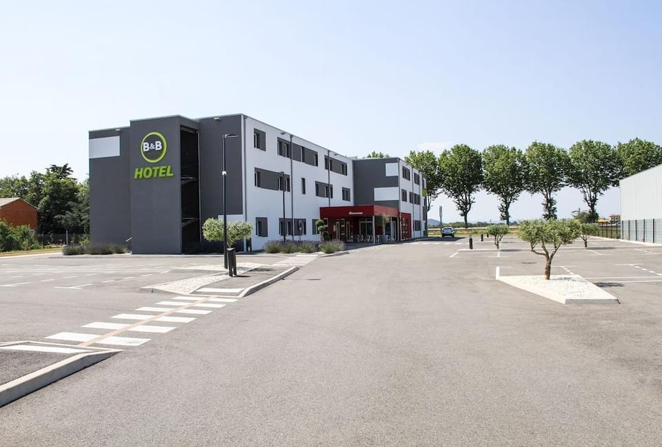 B&B HOTEL Valence TGV - Romans Hotel in Auvergne-Rhône-Alpes