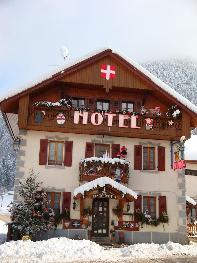 Hotel Les Touristes Hotel in Haute-Savoie