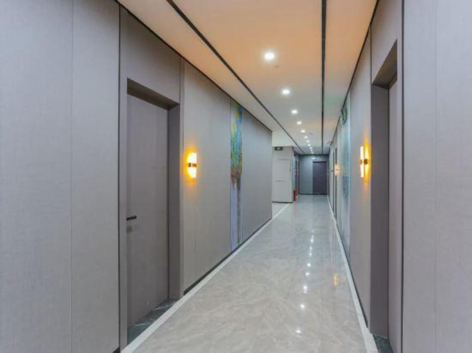 RIHUA HOTEL Hotel in Shenzhen