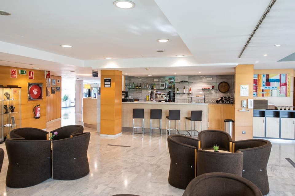 Bar/lounge