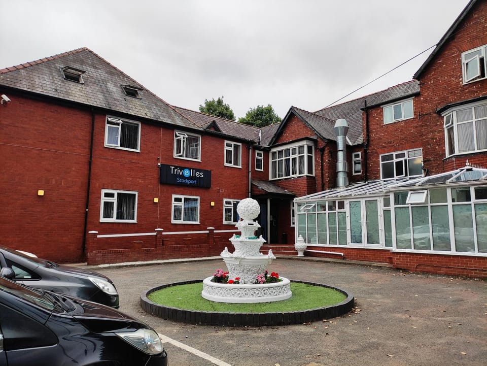 Trivelles Mayfair Hotel in Manchester