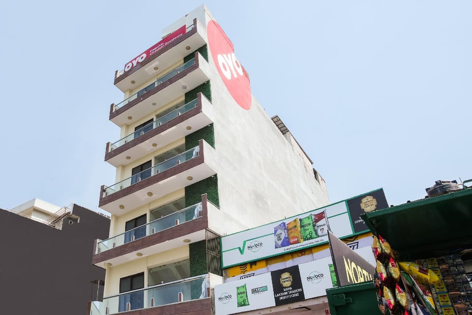 OYO Flagship 27926 Sector 66 Noida Hotel in Noida