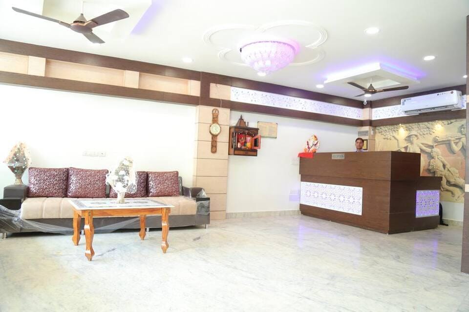HOTEL O B R INTERNATIONAL Hotel in Agra