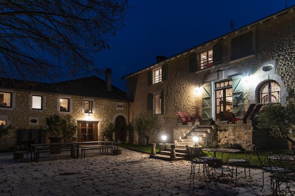 Les Deux Abbesses en Vert Hotel in Nouvelle-Aquitaine