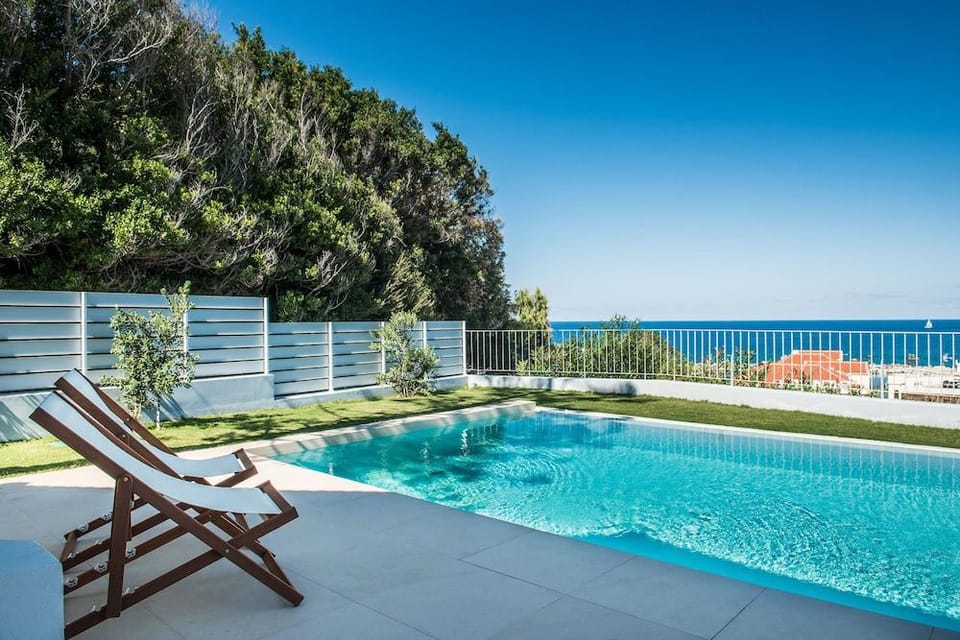 Thea Thalassa Hotel in Crete