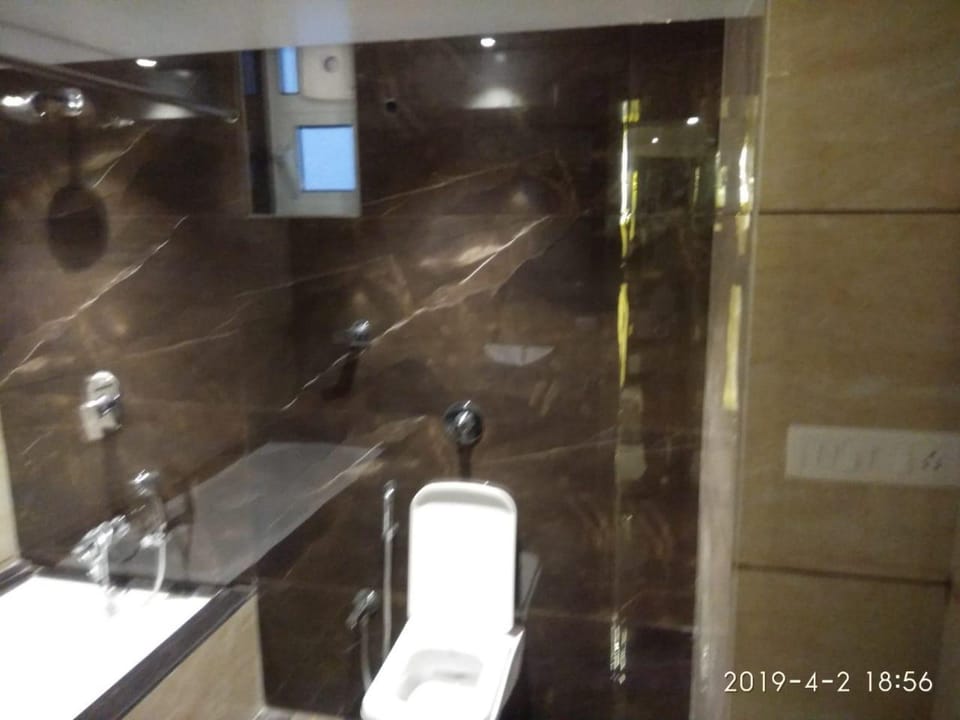 The Crown Business Hotel Hotel in Maharashtra