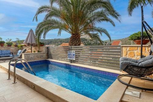 Apartments Capitis in the Centre Hotel in Hvar