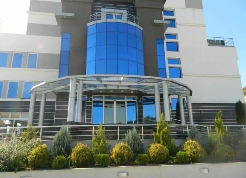 Hotel Gold Dooel GMBH Hotel in Greater Skopje, North Macedonia