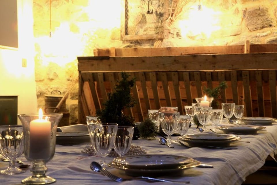 Terre des Baronnies. Cabanes Hotel in Provence-Alpes-Côte d'Azur