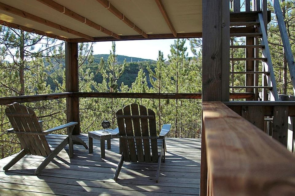 Terre des Baronnies. Cabanes Hotel in Provence-Alpes-Côte d'Azur