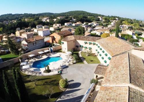 Hotel le Mas de Jossyl Hotel in La Roque-d'Anthéron