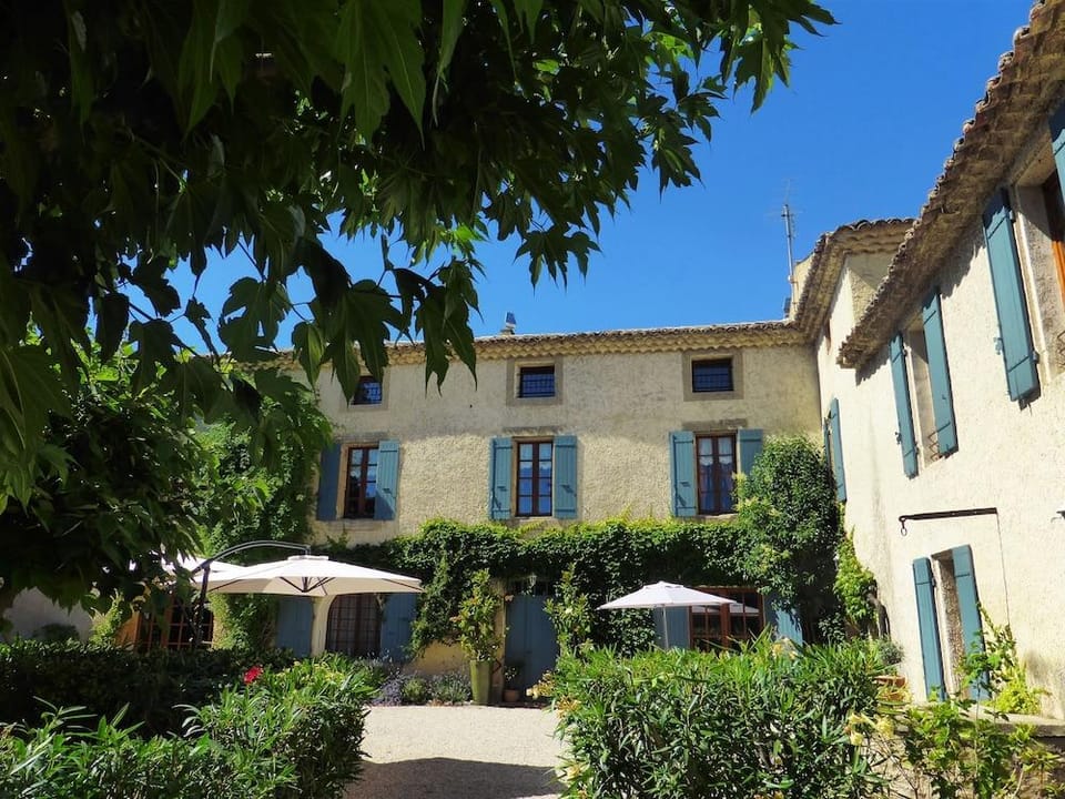 B&B Le Mas de la Soie Hotel in Provence-Alpes-Côte d'Azur