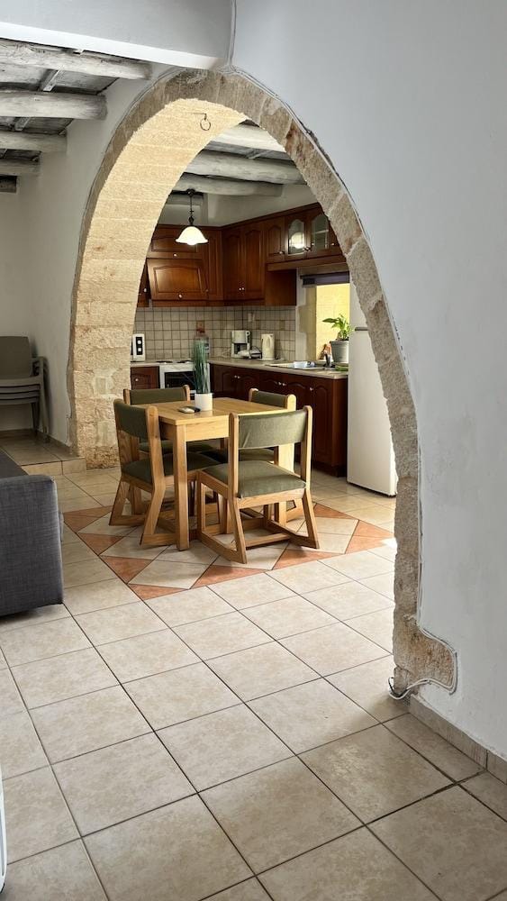 Skandalis Traditional Suites Hotel in Crete