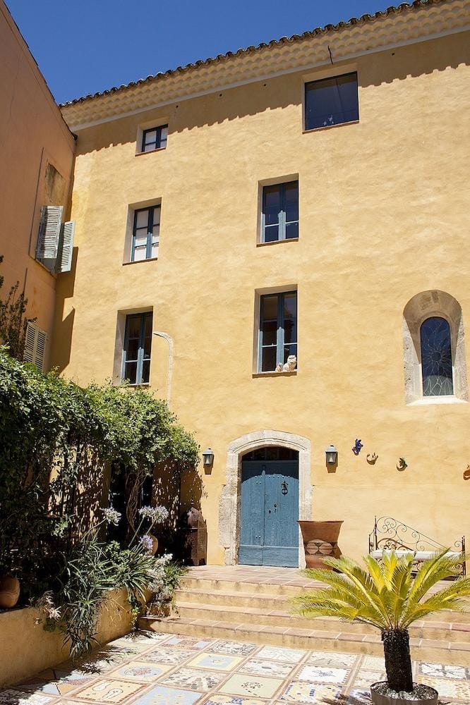 Maison Saint-Louis Hotel in Besse-sur-Issole