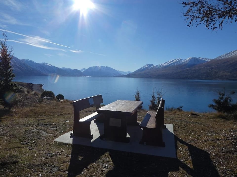 Lake Ohau Getaway Hotel in Otago