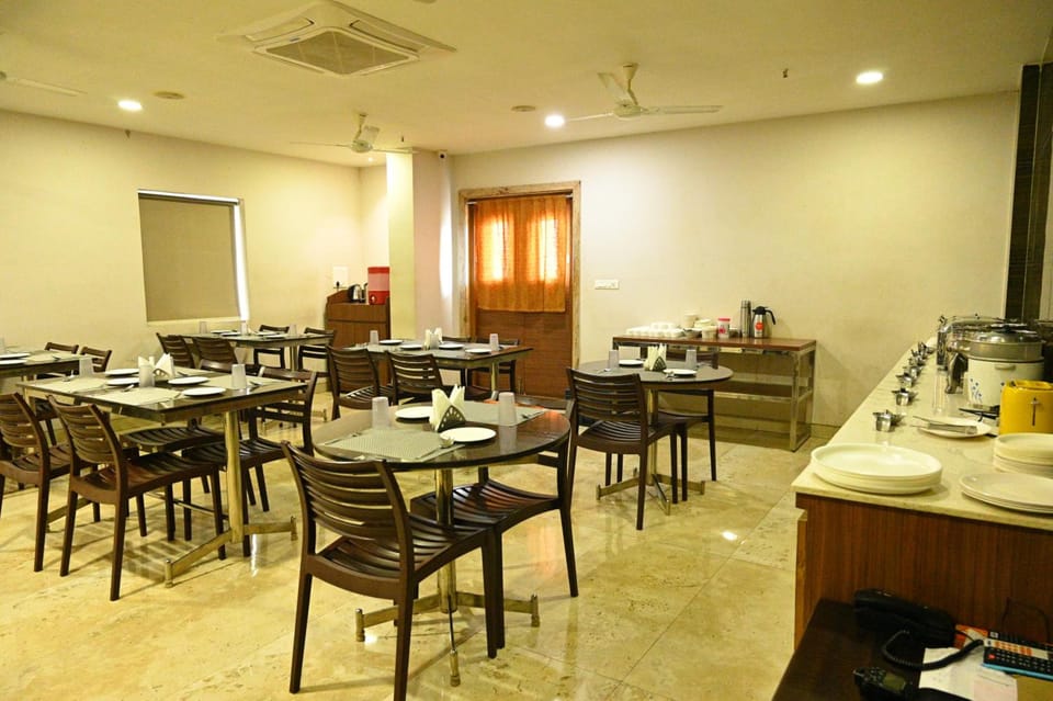 hotel royal park nellore Hotel in Andhra Pradesh