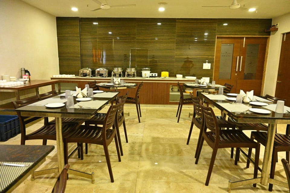 hotel royal park nellore Hotel in Andhra Pradesh