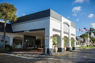 Ramada Plaza Fort Lauderdale Hotel in North Lauderdale