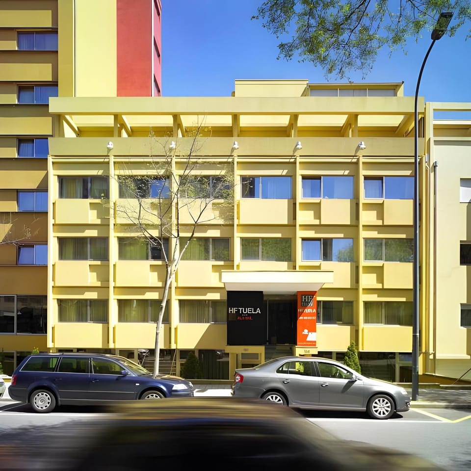 Hotel HF Tuela Porto - Ala Sul Hotel in Porto