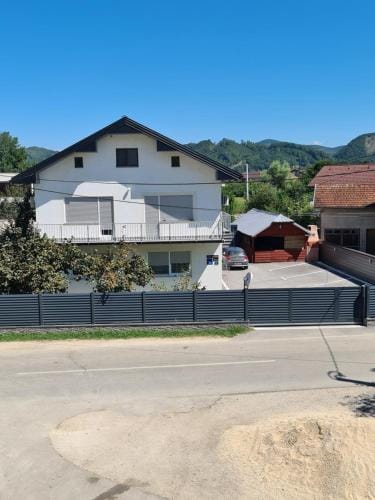 Prenociste Sana Sanski Most Hotel in Federation of Bosnia and Herzegovina