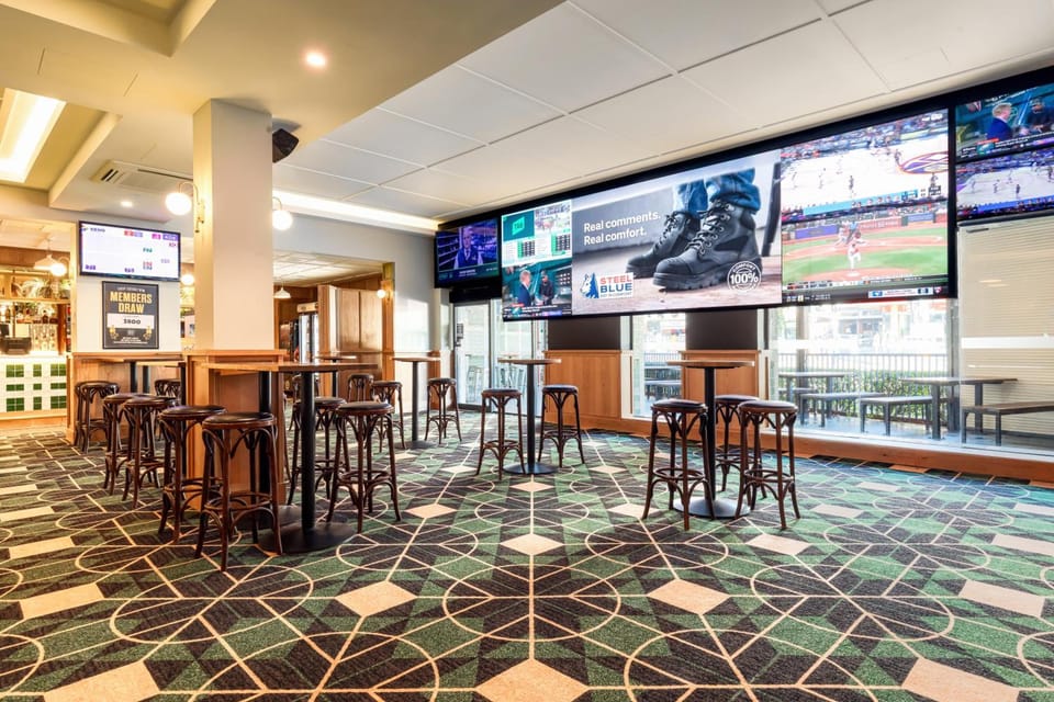 Bar/lounge