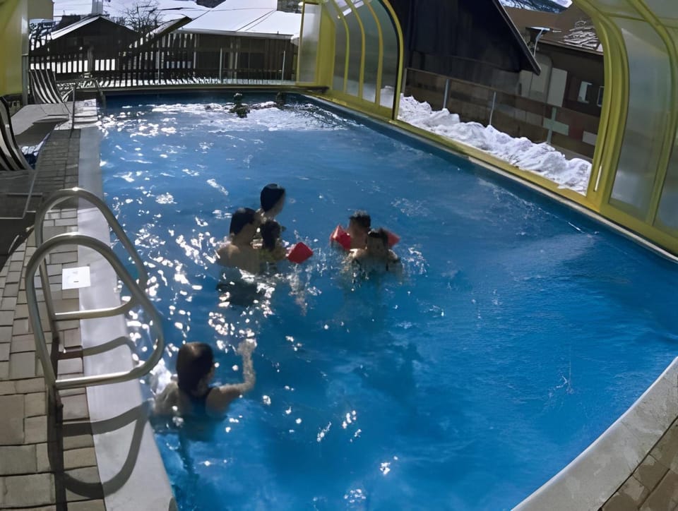Hotel Piz Mitgel Hotel in Canton of Grisons