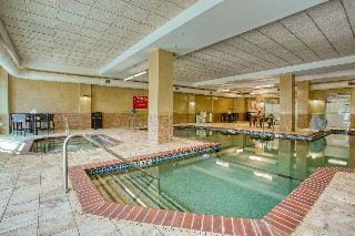 Drury Inn & Suites San Antonio Near La Cantera Pkwy Hotel in San Antonio
