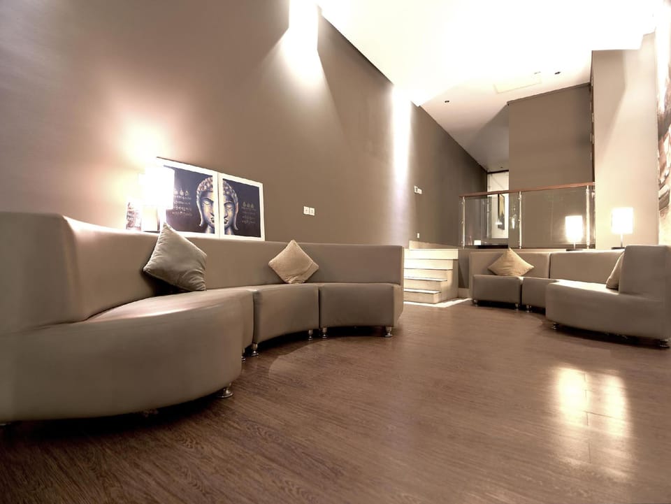Crystal Blue Boutique Hotel Boutique hotel in Phnom Penh Province
