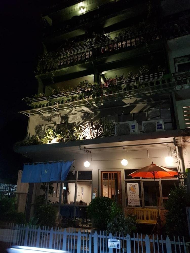 Nesuto Hostel & Cafe Ramkamhaeng 52 Hotel in Bangkok