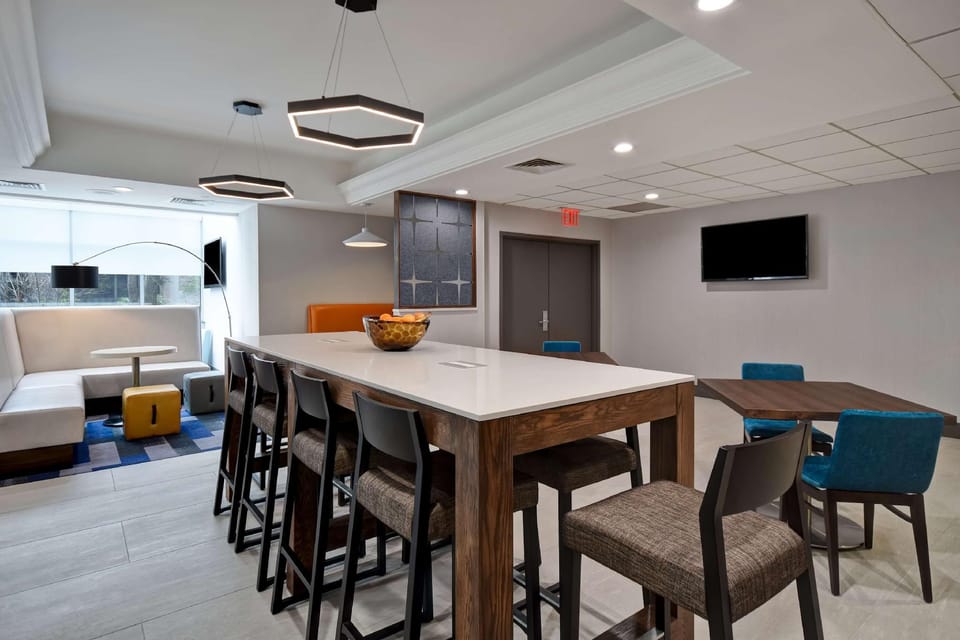 Hampton Inn New York-JFK Hotel in South Ozone Park