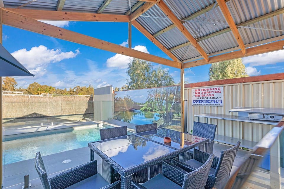 Golden River Motor Inn Motel in Echuca