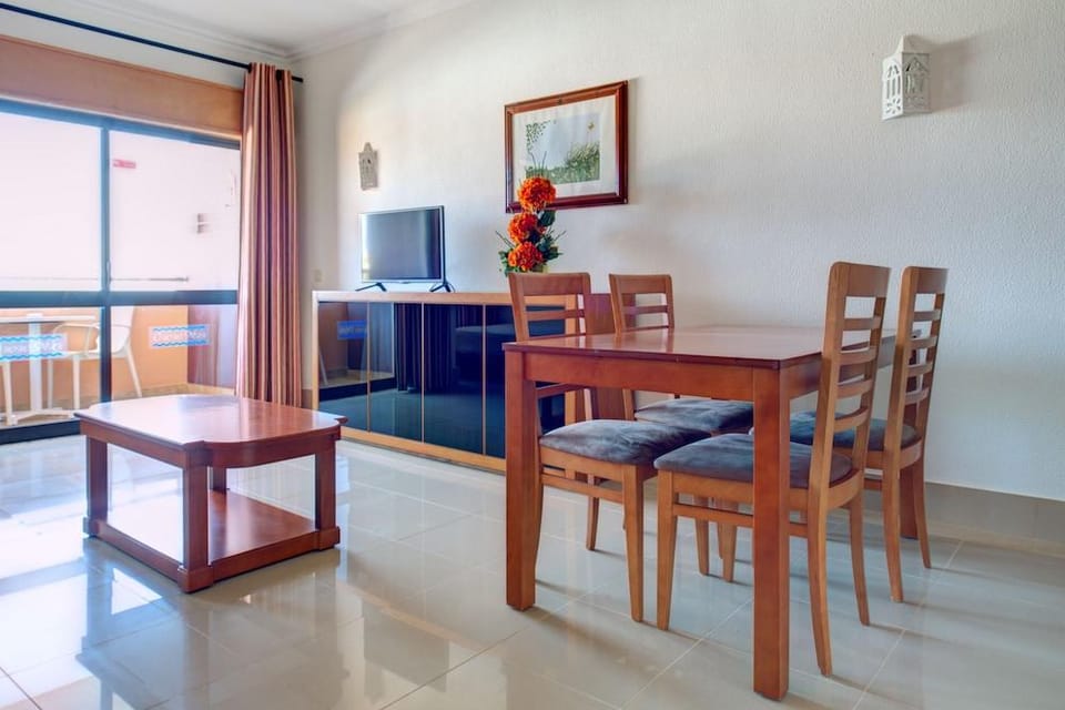 Choro Mar Apartamentos Turisticos Hotel in Albufeira