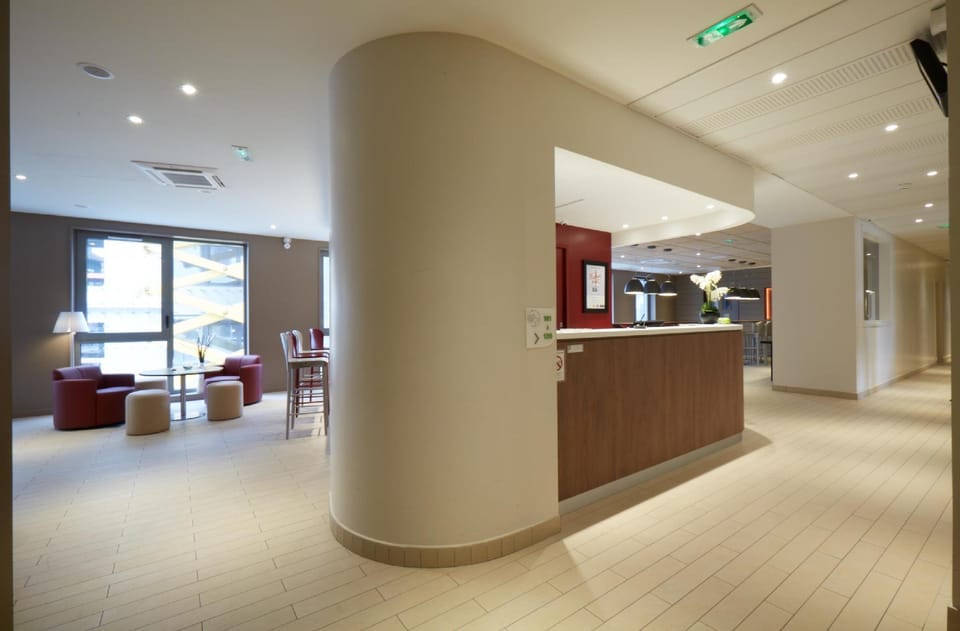 Campanile Annemasse Centre - Gare Hotel in Annemasse
