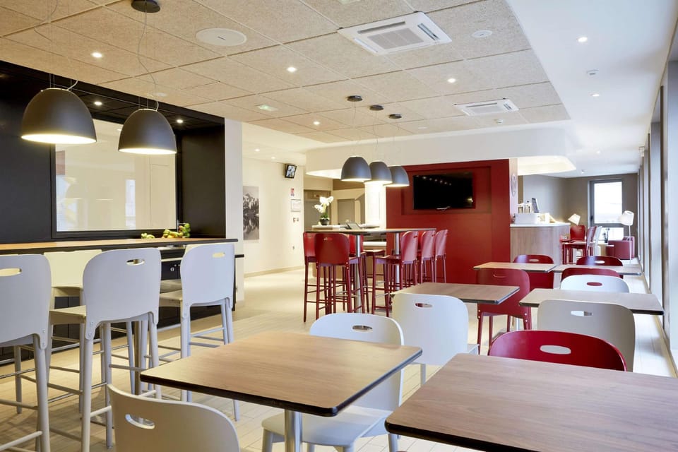 Campanile Annemasse Centre - Gare Hotel in Annemasse