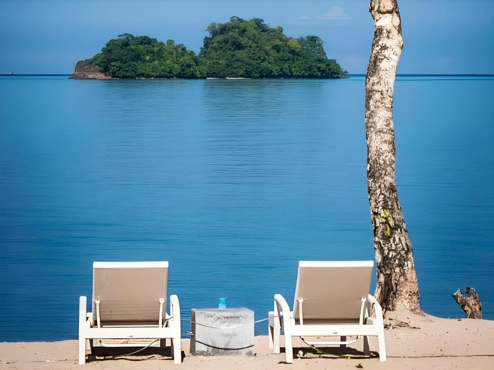 The White Knot Koh Chang Resort in Ko Chang