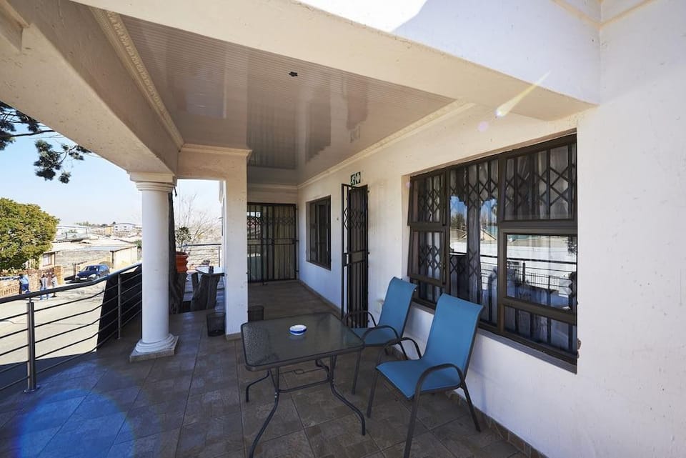 Flossie’s Bed and Breakfast Hotel in Gauteng