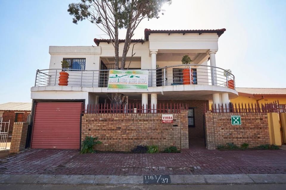 Flossie’s Bed and Breakfast Hotel in Gauteng