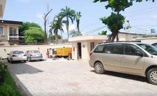 The Emperors Place Hotel in Lagos