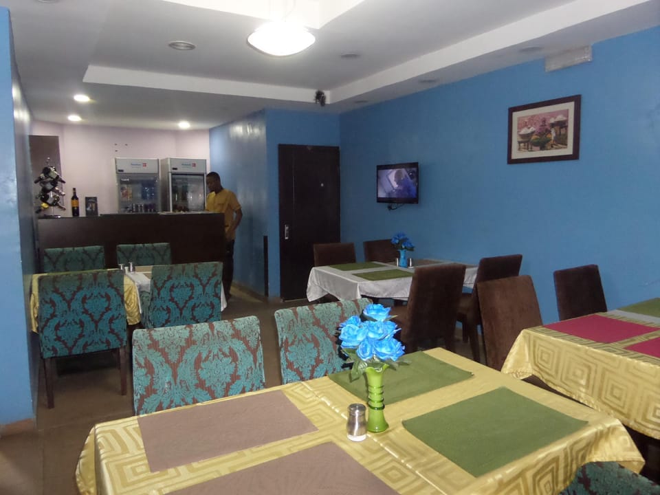 Downtown Royal Hotel GRA Hotel in Lagos