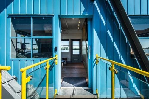 The Yays - Crane Apartment Hotel in Amsterdam
