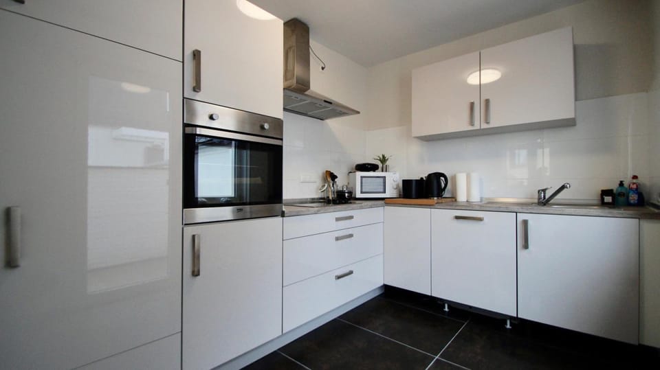 Luxus Wohnungen nahe Koln City/Messe Hotel in Bergisch Gladbach