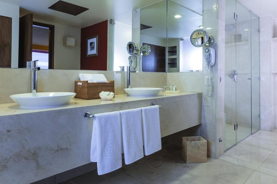 Camino Real Hotel in Mexico City