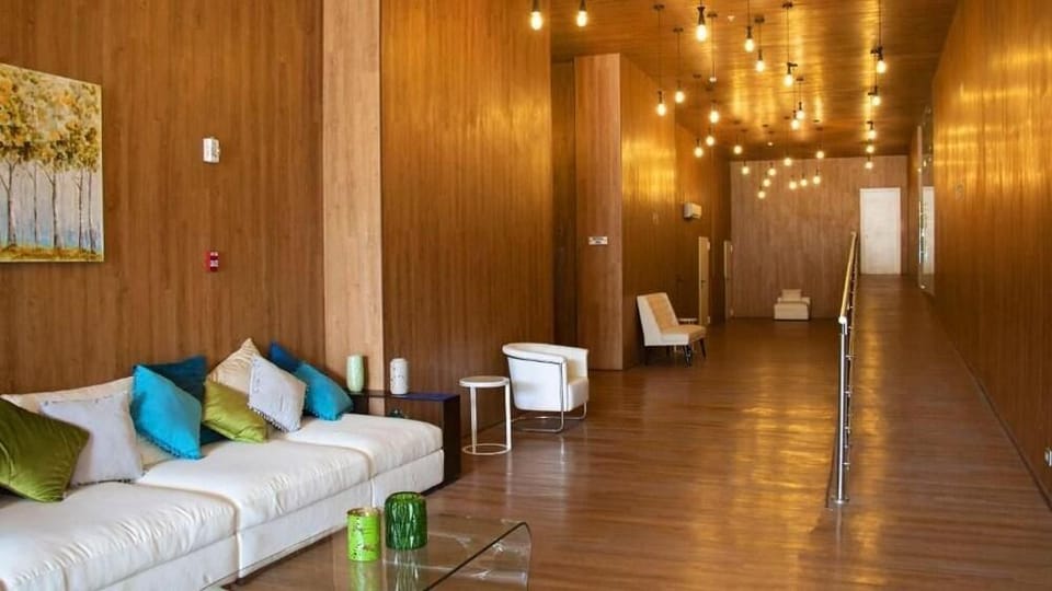 Breath-taking Ocean View Hotel in Panama City, Panama