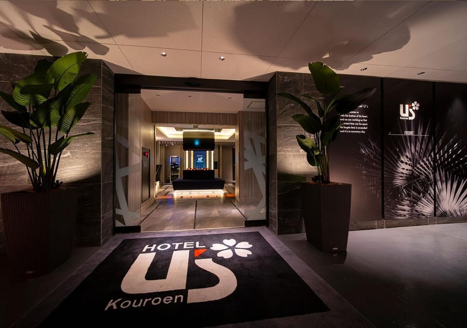 HOTEL U's Kouroen Hotel in Osaka Prefecture